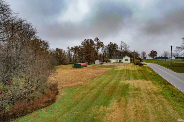 300 W Degonia Road, Boonville, IN 47601