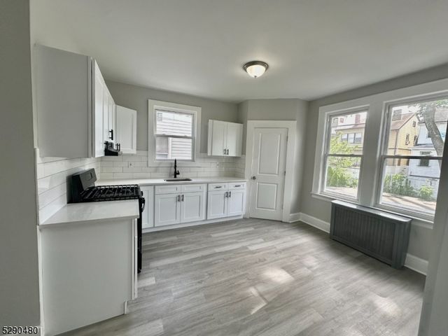 48 Cedar Ave, Newark City, NJ 07106
