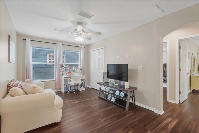 5959 BEACONPARK STREET, Lithia, FL 33547