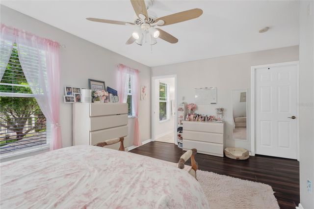 5959 BEACONPARK STREET, Lithia, FL 33547