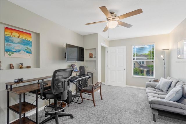 5959 BEACONPARK STREET, Lithia, FL 33547