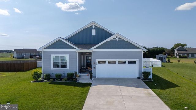 334 STEAMBOAT AVE, Felton, DE 19943