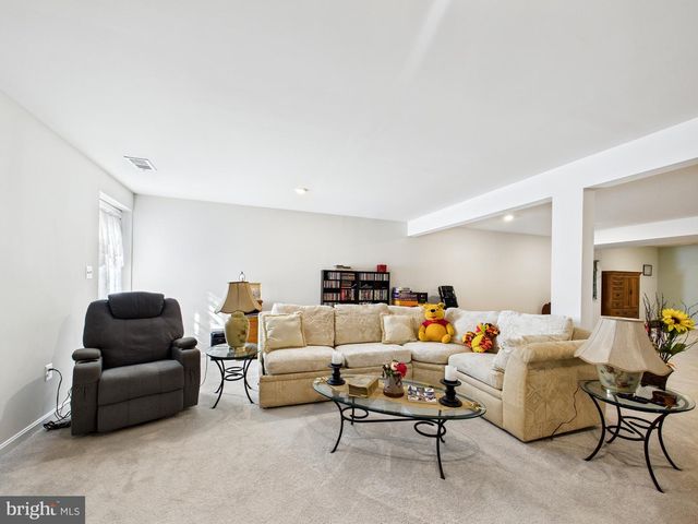 334 STEAMBOAT AVE, Felton, DE 19943