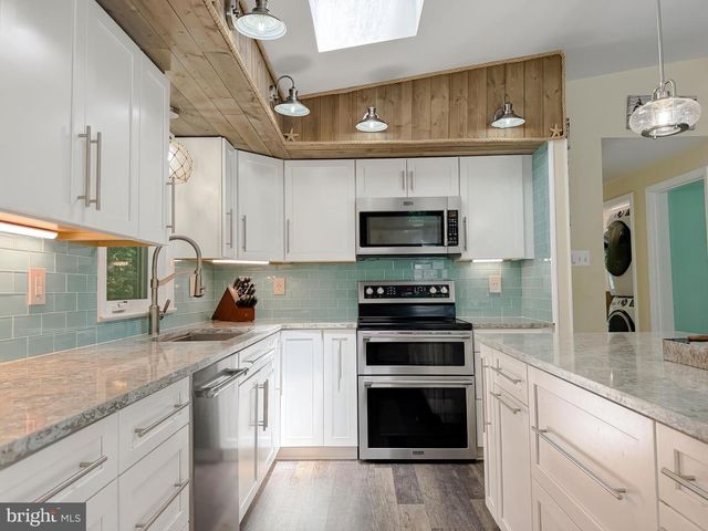 272 ELKINS LN, Lusby, MD 20657