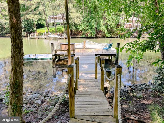 272 ELKINS LN, Lusby, MD 20657