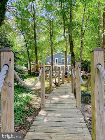 272 ELKINS LN, Lusby, MD 20657
