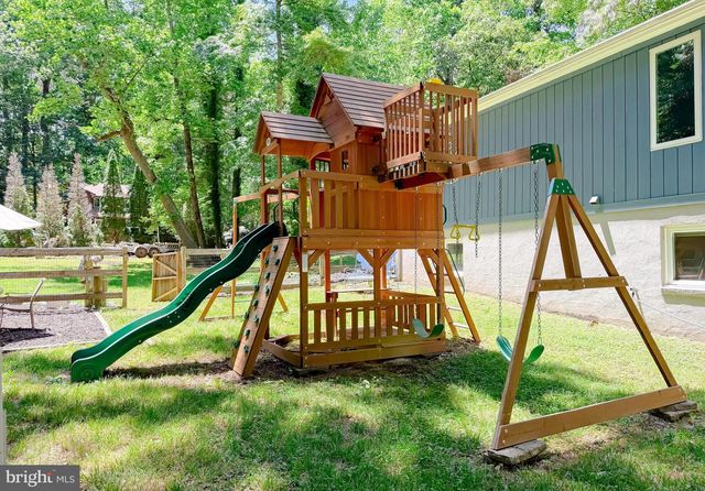 272 ELKINS LN, Lusby, MD 20657