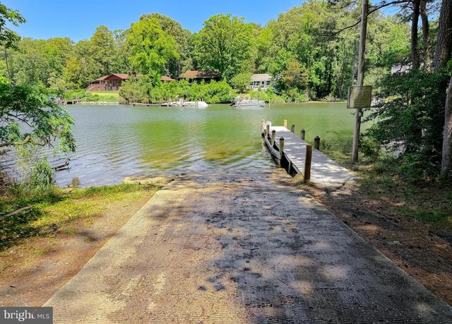 272 ELKINS LN, Lusby, MD 20657