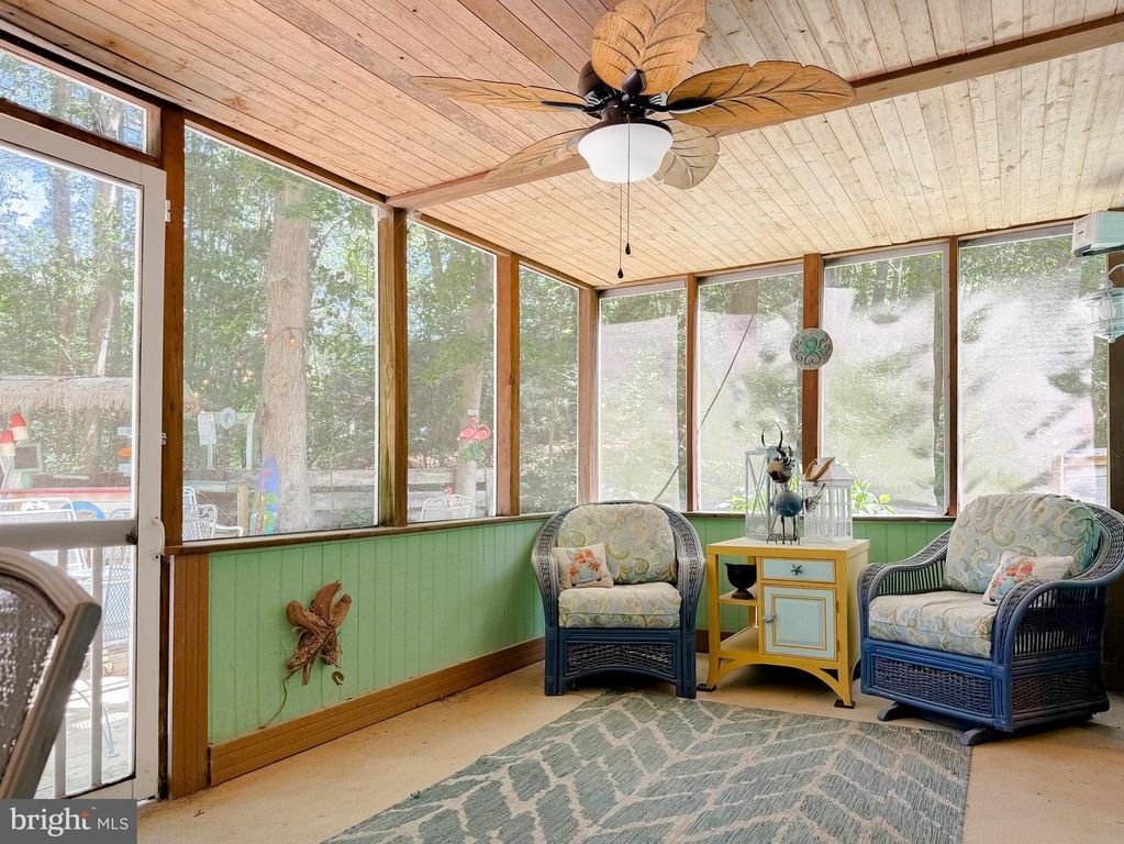 Image 62 of property listing at 272 ELKINS LN, Lusby, MD 20657