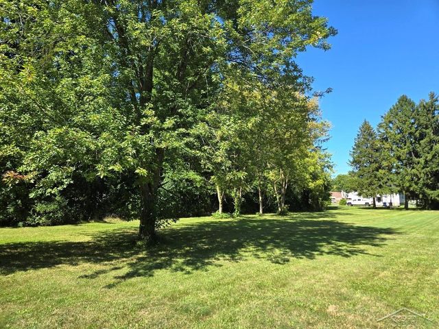3715 Shattuck Road, Saginaw Twp, MI 48603