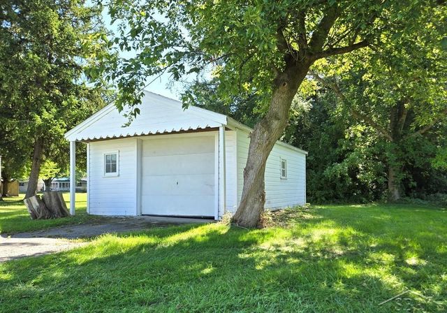 3715 Shattuck Road, Saginaw Twp, MI 48603