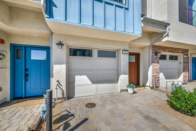 585 Logan Jacob Lane, Reno, NV 89503