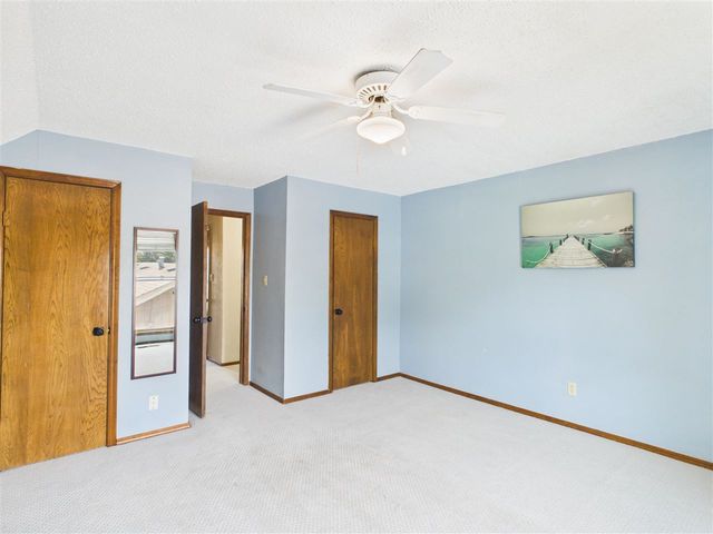 4701 NE MacArthur Circle, Lawton, OK 73507