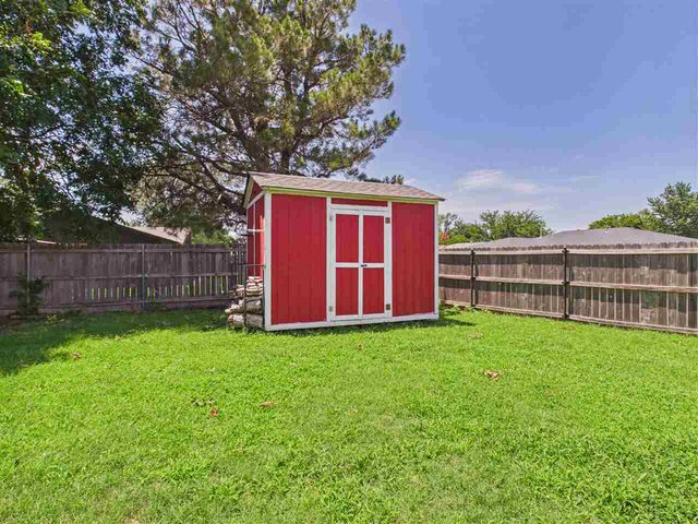 4701 NE MacArthur Circle, Lawton, OK 73507