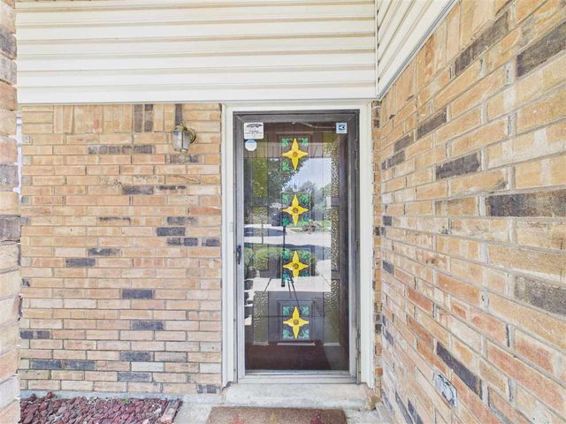 4701 NE MacArthur Circle, Lawton, OK 73507