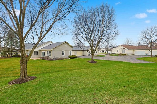 12175 Quail Ridge Drive 12175, Huntley, IL 60142