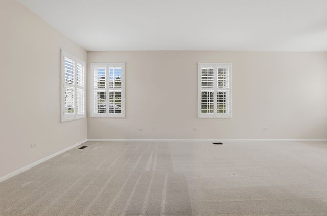 12175 Quail Ridge Drive 12175, Huntley, IL 60142