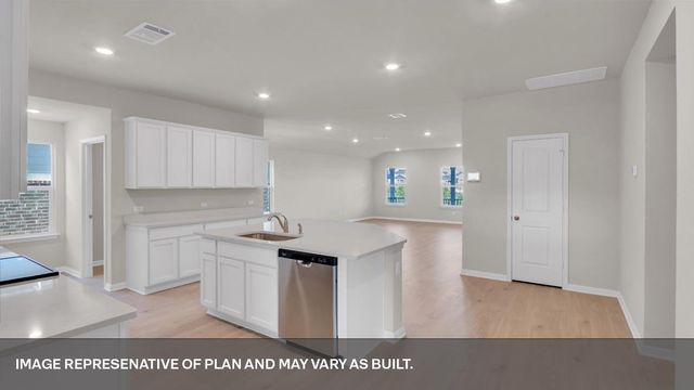 124 SOUTHRIDGE TRL, Marble Falls, TX 78654