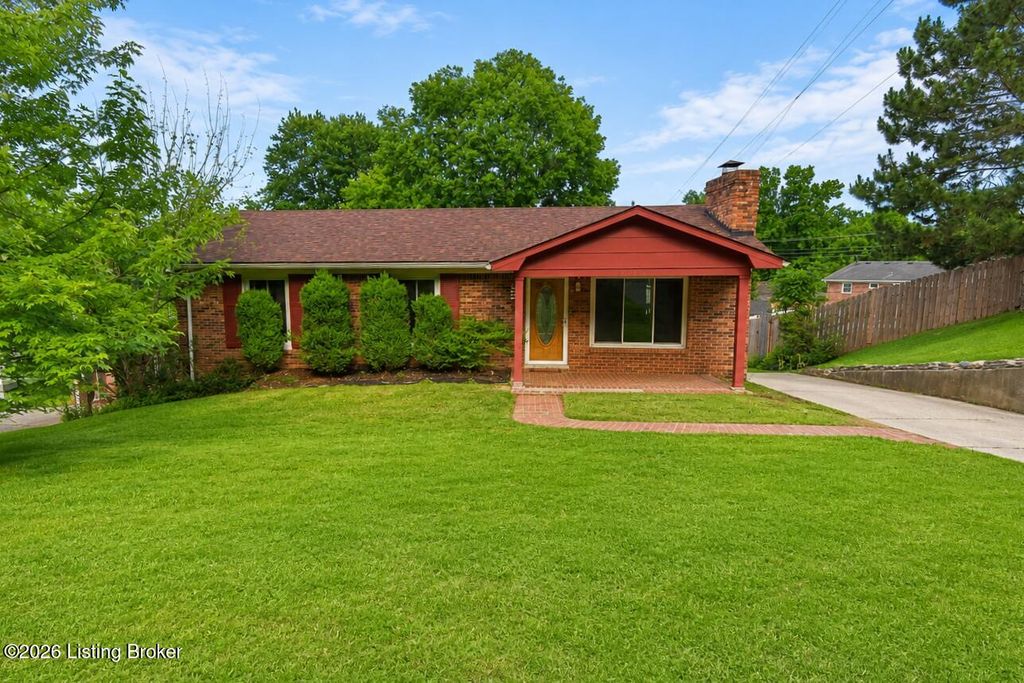 7517 Manslick Rd, Louisville, KY 40214