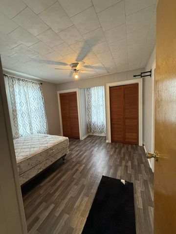 W 625 Jackson ST, Covington, VA 24426