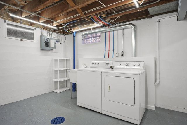 1517 Arizona Pass, Madison, WI 53704