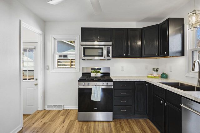 1517 Arizona Pass, Madison, WI 53704