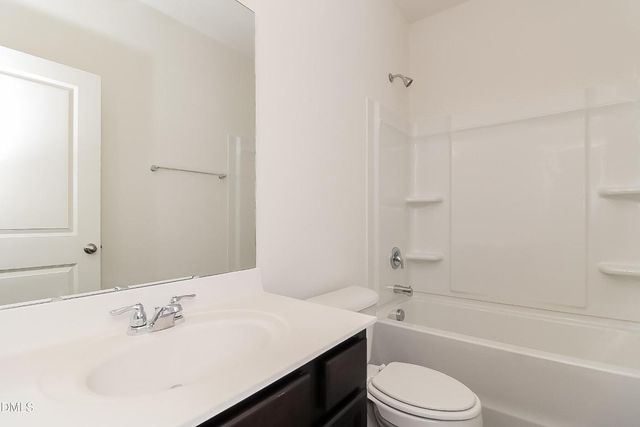 172 Ogden Pond Place, Zebulon, NC 27597