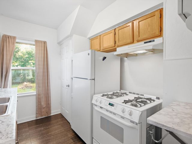 179 S Francis Street, Pontiac, MI 48342