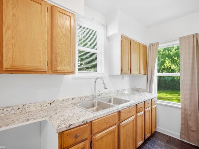 179 S Francis Street, Pontiac, MI 48342