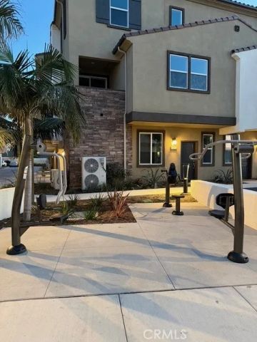 2420 E. Lincoln Avenue 3, Anaheim, CA 92806