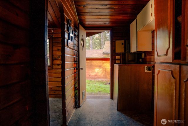 22044 Clear Lake Boulevard SE, Yelm, WA 98597