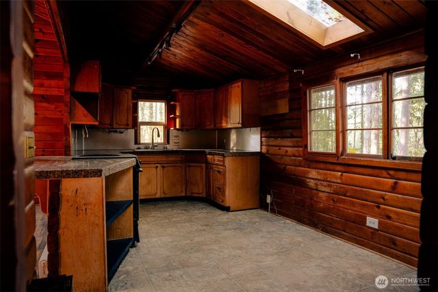 22044 Clear Lake Boulevard SE, Yelm, WA 98597