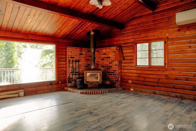 22044 Clear Lake Boulevard SE, Yelm, WA 98597