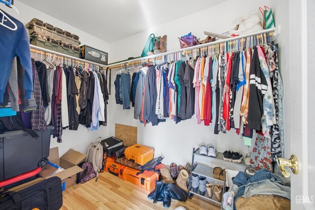 6507 Tulocay Court, Bakersfield, CA 93312