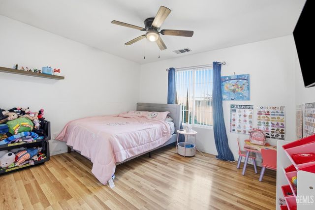 6507 Tulocay Court, Bakersfield, CA 93312