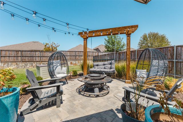 188 Griffin Avenue, Fate, TX 75189