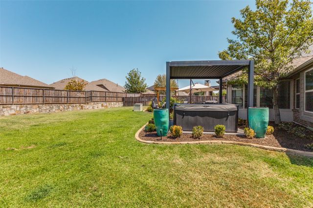 188 Griffin Avenue, Fate, TX 75189
