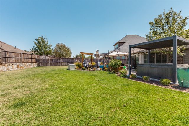 188 Griffin Avenue, Fate, TX 75189