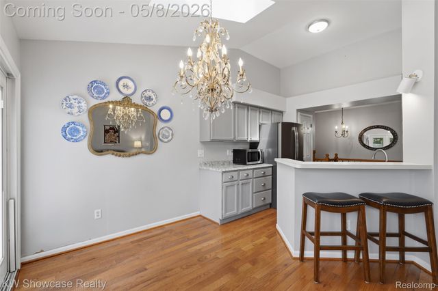 1021 Willowood Court Court, Fenton, MI 48430