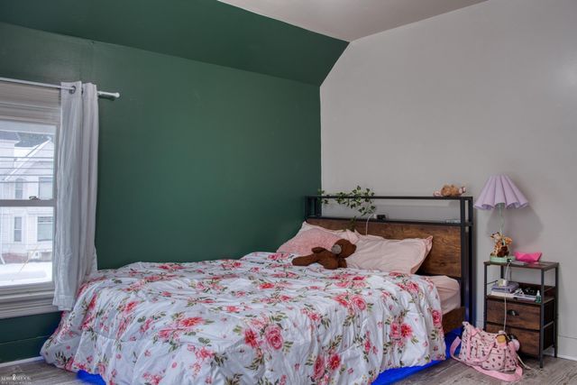 701 N Pine Street, Owosso, MI 48867