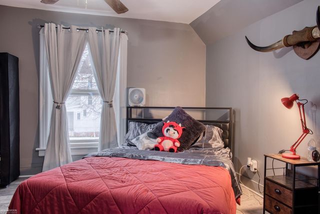 701 N Pine Street, Owosso, MI 48867