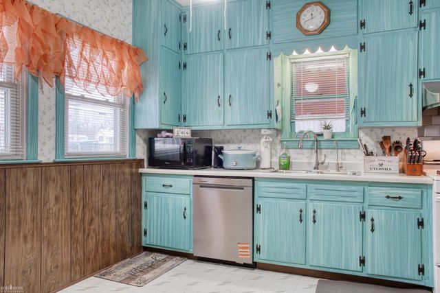 701 N Pine Street, Owosso, MI 48867