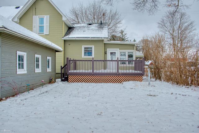 701 N Pine Street, Owosso, MI 48867