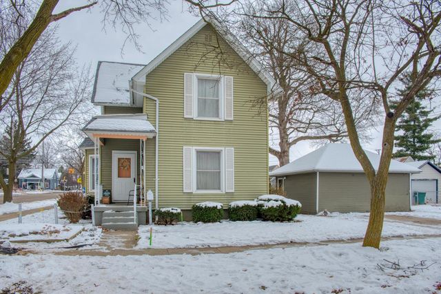 701 N Pine Street, Owosso, MI 48867