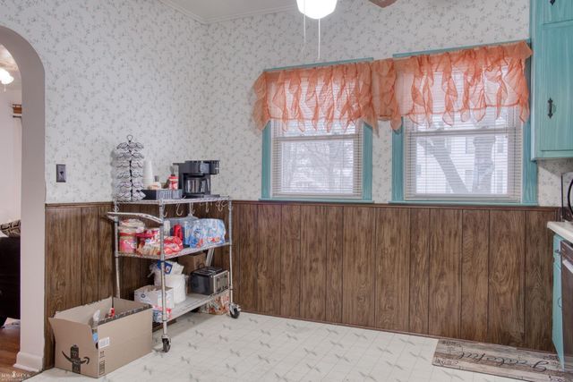 701 N Pine Street, Owosso, MI 48867