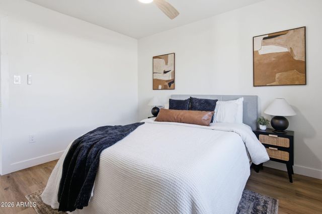 1204 W BROWN Street, Phoenix, AZ 85021