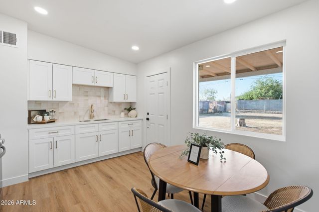 1204 W BROWN Street, Phoenix, AZ 85021