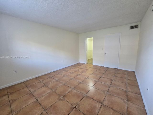 3600 NW 21st Street 103, Lauderdale Lakes, FL 33311