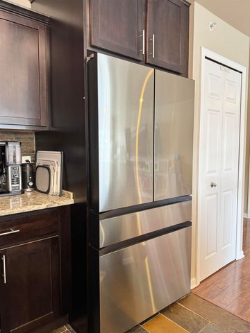 8449 Williamstown Drive, Shelby Twp, MI 48316