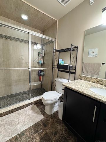 8449 Williamstown Drive, Shelby Twp, MI 48316